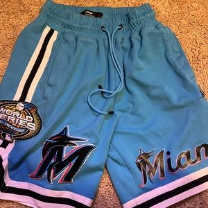 Pro Standard Miami shorts small